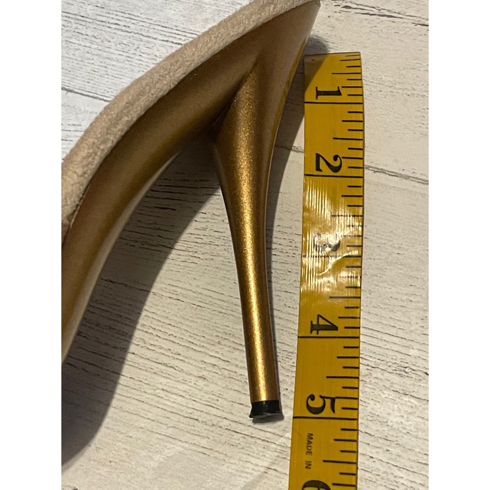PR💗MISCU💗US GOLDEN SANDALS - Picture 3 of 10